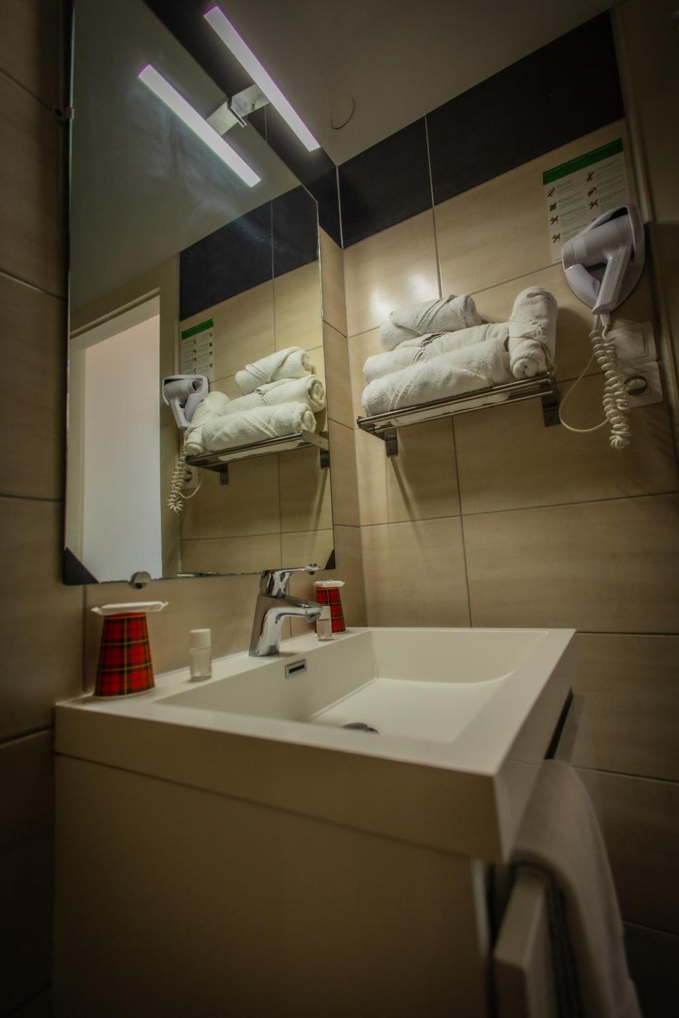 Trois-Épis Alexain Hotel Restaurant & Wellness - Colmar Ouest מראה חיצוני תמונה